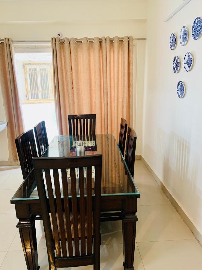 Apartamento Tranquil Varanasi Exterior foto