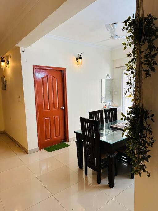 Apartamento Tranquil Varanasi Exterior foto