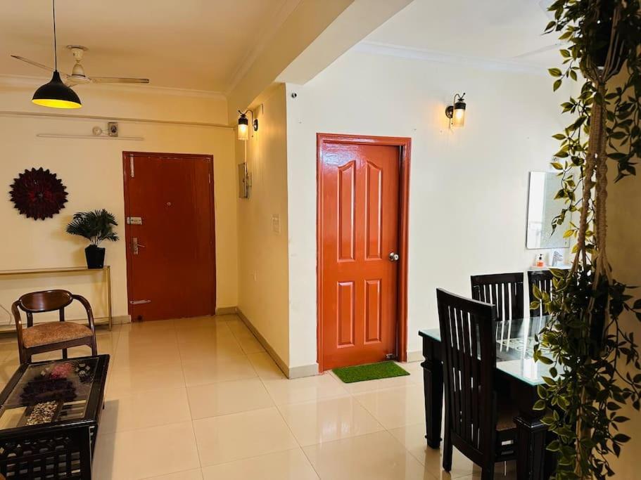 Apartamento Tranquil Varanasi Exterior foto